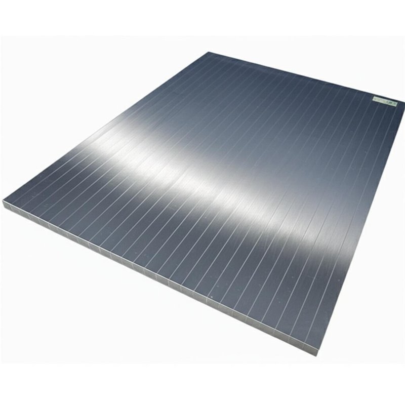 Plat Titanium Clad dalam Desain Strip Lebar 100mm-3000mm Ketebalan 2-12mm untuk Kinerja Cladding Optimal